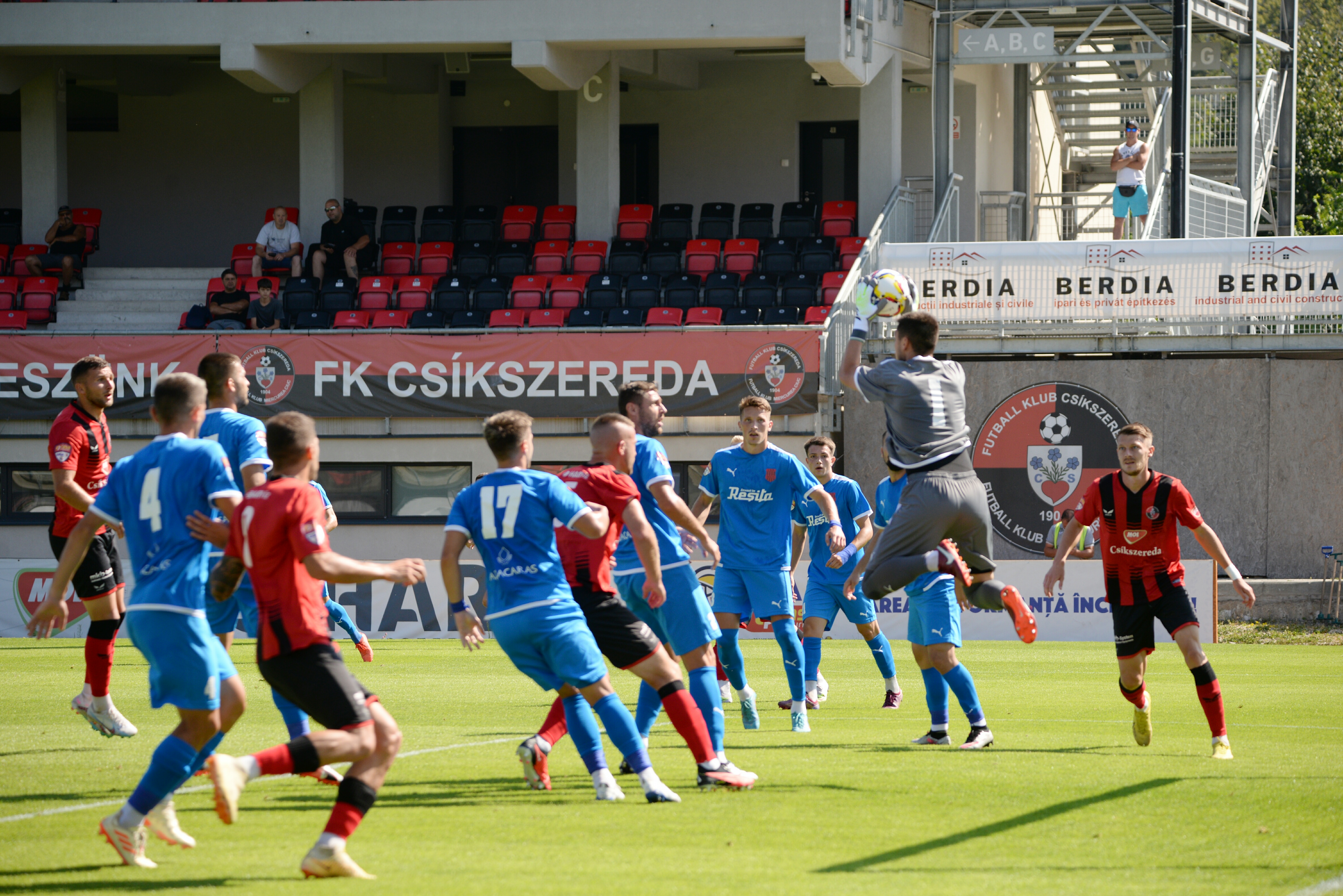 Liga 2 | Küzdelmes döntetlen a Resicával