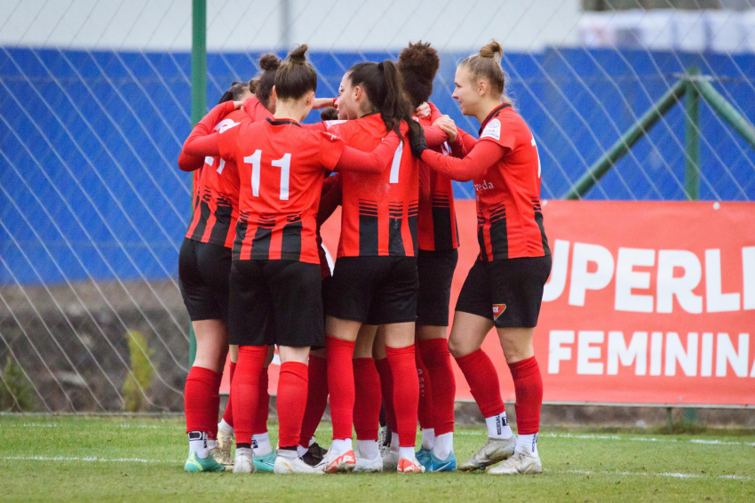 Női Románia Kupa | Legyőzték a Farult, elődöntősök a hölgyek