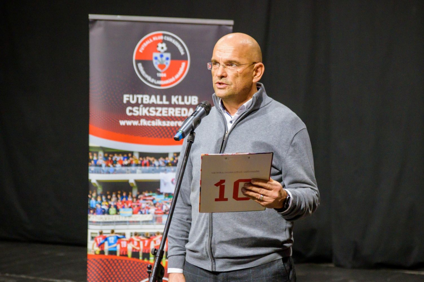 Dusinszki Zoltán: jó irányba haladnak a csapatok